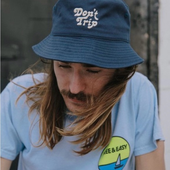 Free & Easy Sailboat SS Tee Powder Blue Small - Picture 3 of 8